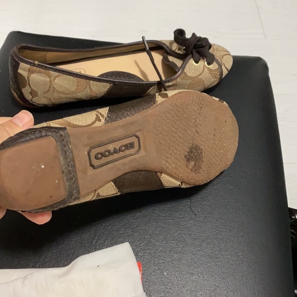 Coach shoes - Picture 3 of 4